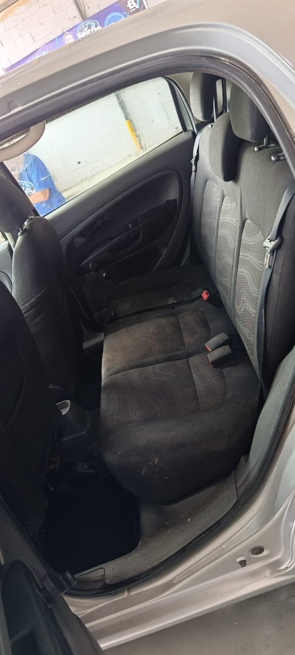 Fiat Punto 2012 ELX 1.4 (DPL) - Imagem 2